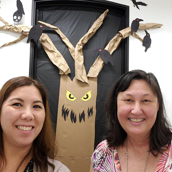 Thanks for the great idea @rae_nell. We are an awesome team of 2. Love our Halloween door! #kpit @kphawaii #kpthrive #thrivewithaloha